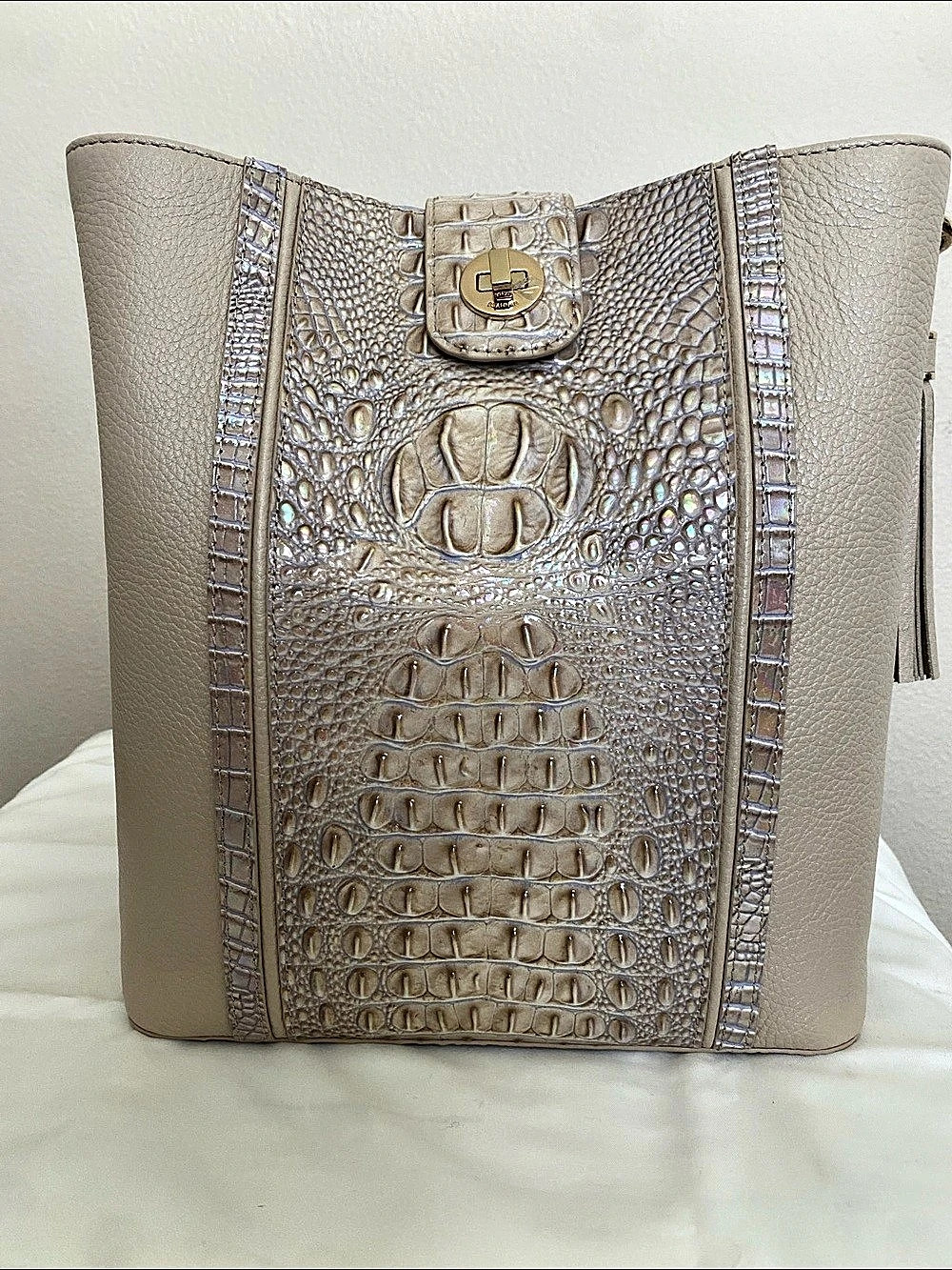 Brahmin Celina Bucket Bag Pearl Admire Embossed Tote in Beige NWOT